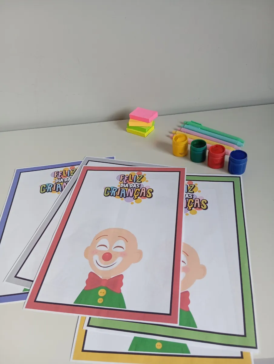 Palhacinho para Pintar Educação Infantil — amostra 1: Uma folha em A4 pronta para imprimir, onde as crianças podem colorir…