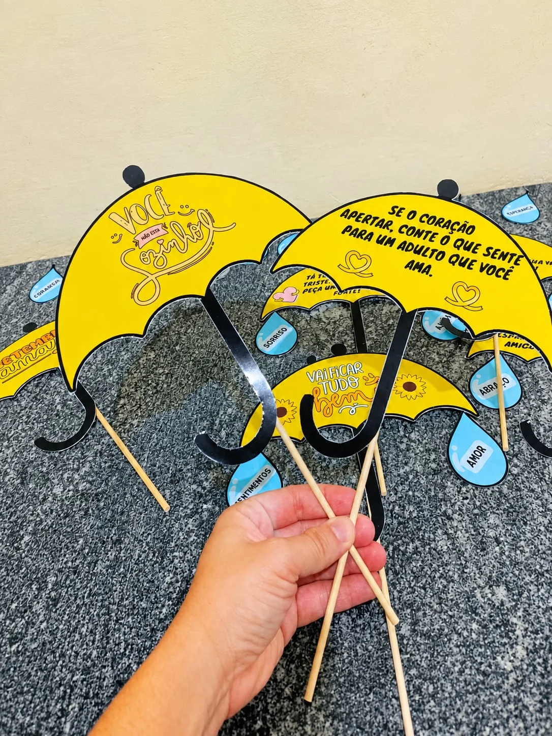 Palitoches Setembro Amarelo 💛 Plaquinhas em forma de guarda-chuva ☔ — amostra 4: ☔PALITOCHE SETEMBRO AMARELO 💛 Uma…