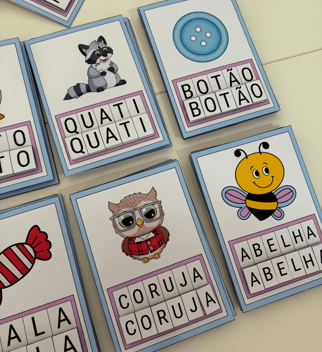 Pareamento de letras: 44 fichas em PDF com letras móveis — amostra 1: Pareamento de letras para aprender com imagens