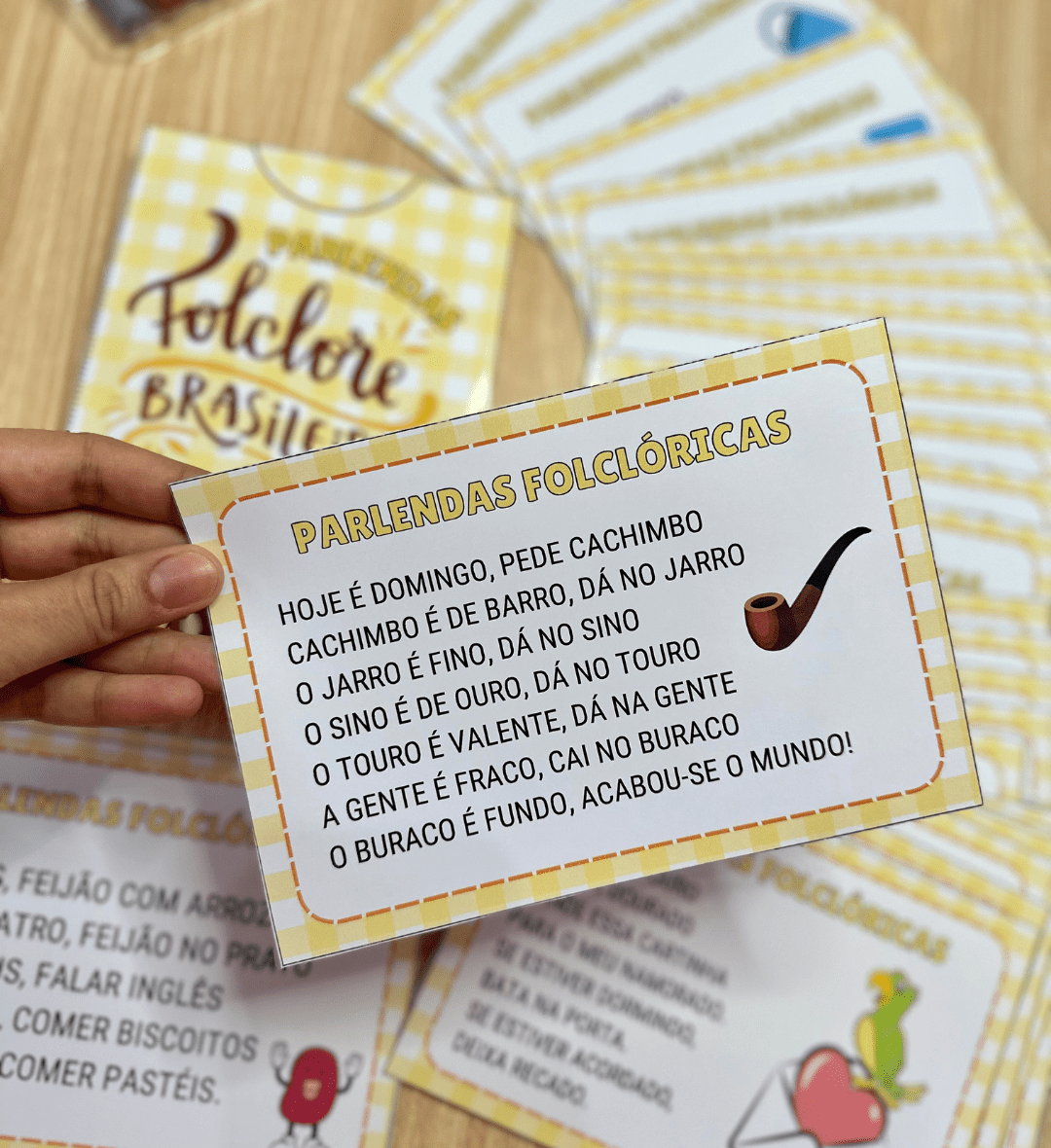 Parlendas Folclóricas: 34 Textos e Caixinha para Imprimir — amostra 6: Explore rimas, leitura e expressão com 34 parlendas…