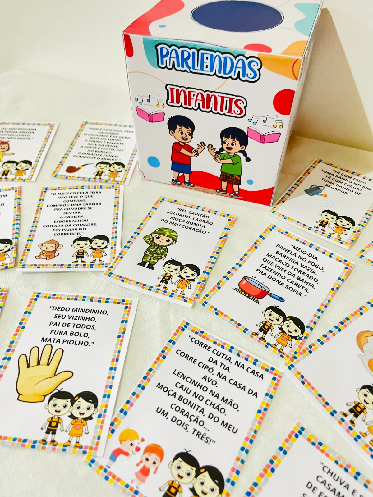 Parlendas para alfabetização | Educação Infantil — amostra 1: O que vem no material Parlendas para alfabetização | Educação Infantil — amostra 1: O que vem no material