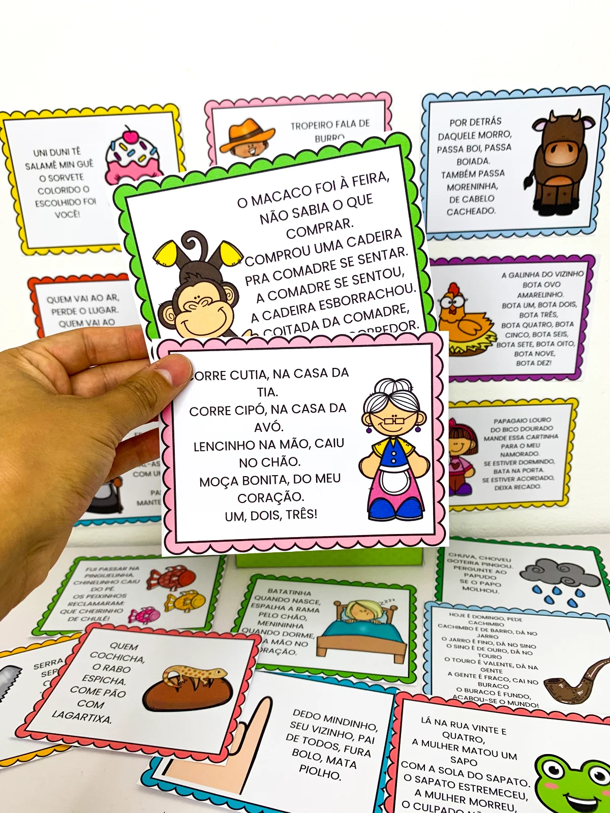 Parlendas para Brincar - 30 Fichas Ilustradas — amostra 2: O Parlendas para Brincar é um recurso pedagógico pensado para…
