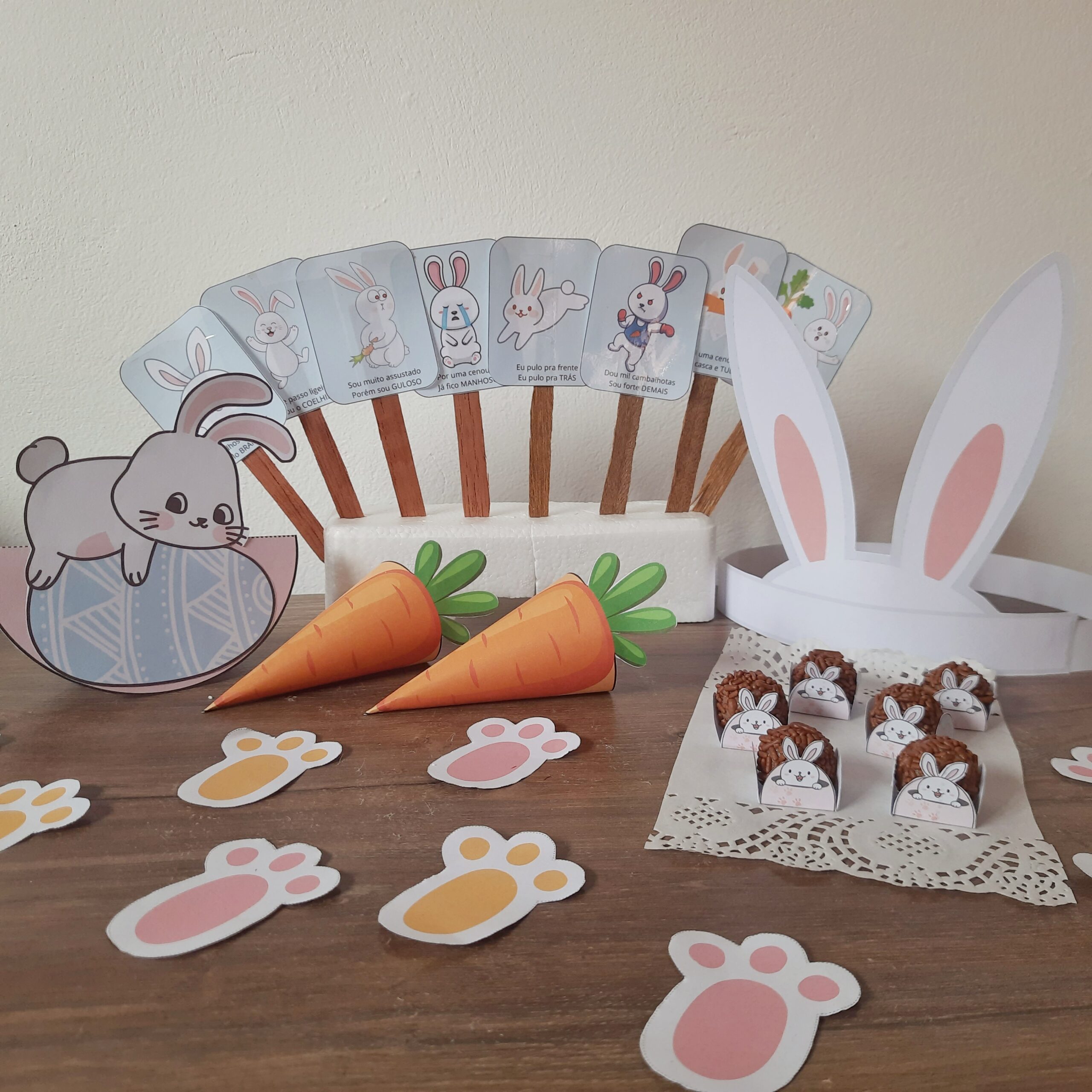 Páscoa — amostra 5: Orelhas de coelho Coelhinho enfeite Cenouras porta doces Patinhas de coelho para caça aos ovos Receita…