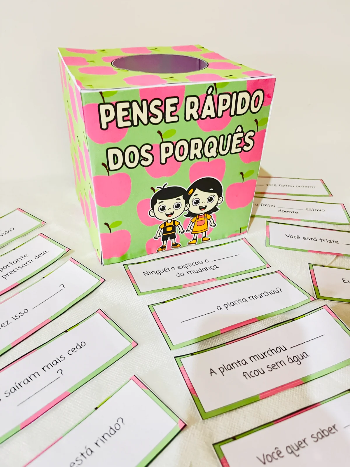 Pense Rápido — Os Porquês – Material Pedagógico — amostra 4: Se tem um conteúdo que costuma gerar dúvidas, são os porquês