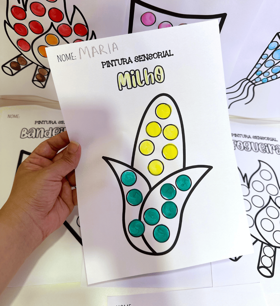 Pintura sensorial de Festa Junina para Educação Infantil — amostra 3: Como usar em sala de aula