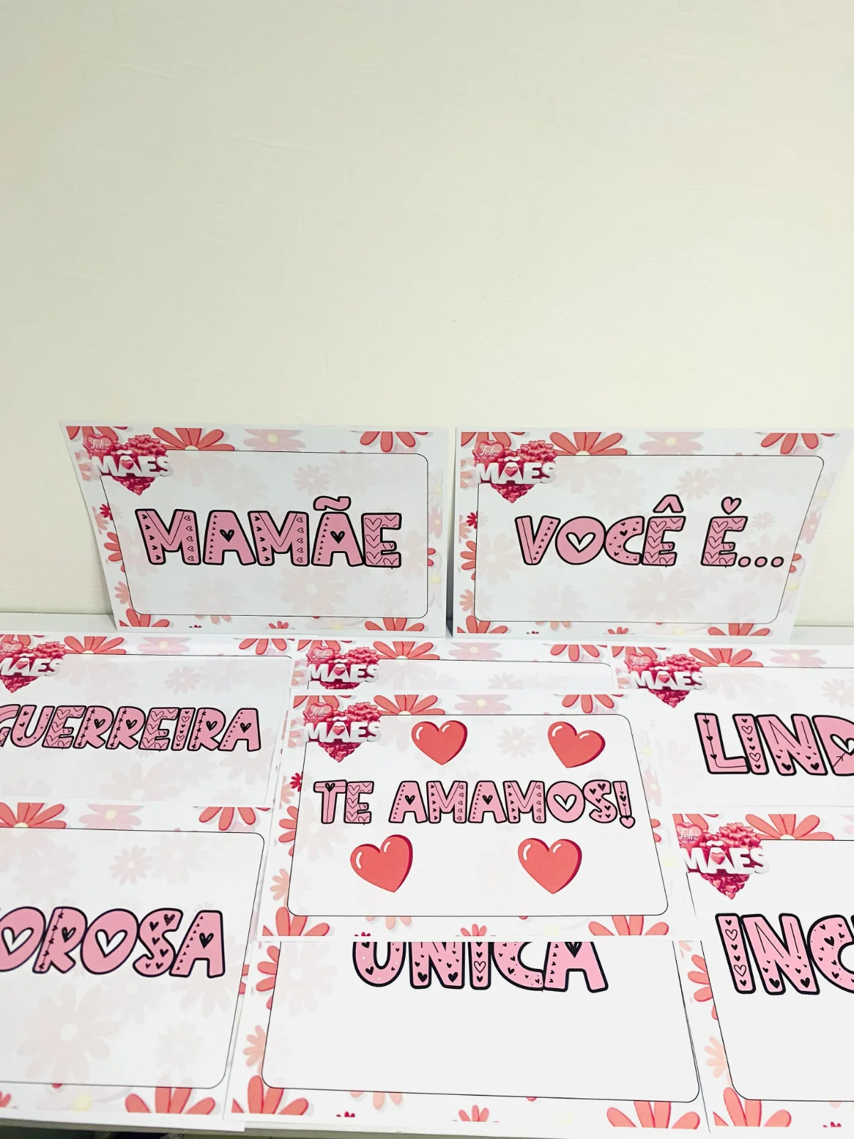 Plaquinhas de Apresentação para o Dia das Mães — amostra 3: Proporcione uma homenagem inesquecível com o tema Mamãe, você é