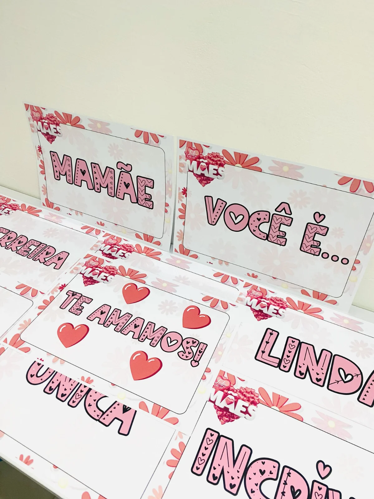Plaquinhas de Apresentação para o Dia das Mães — amostra 4: Proporcione uma homenagem inesquecível com o tema Mamãe, você é