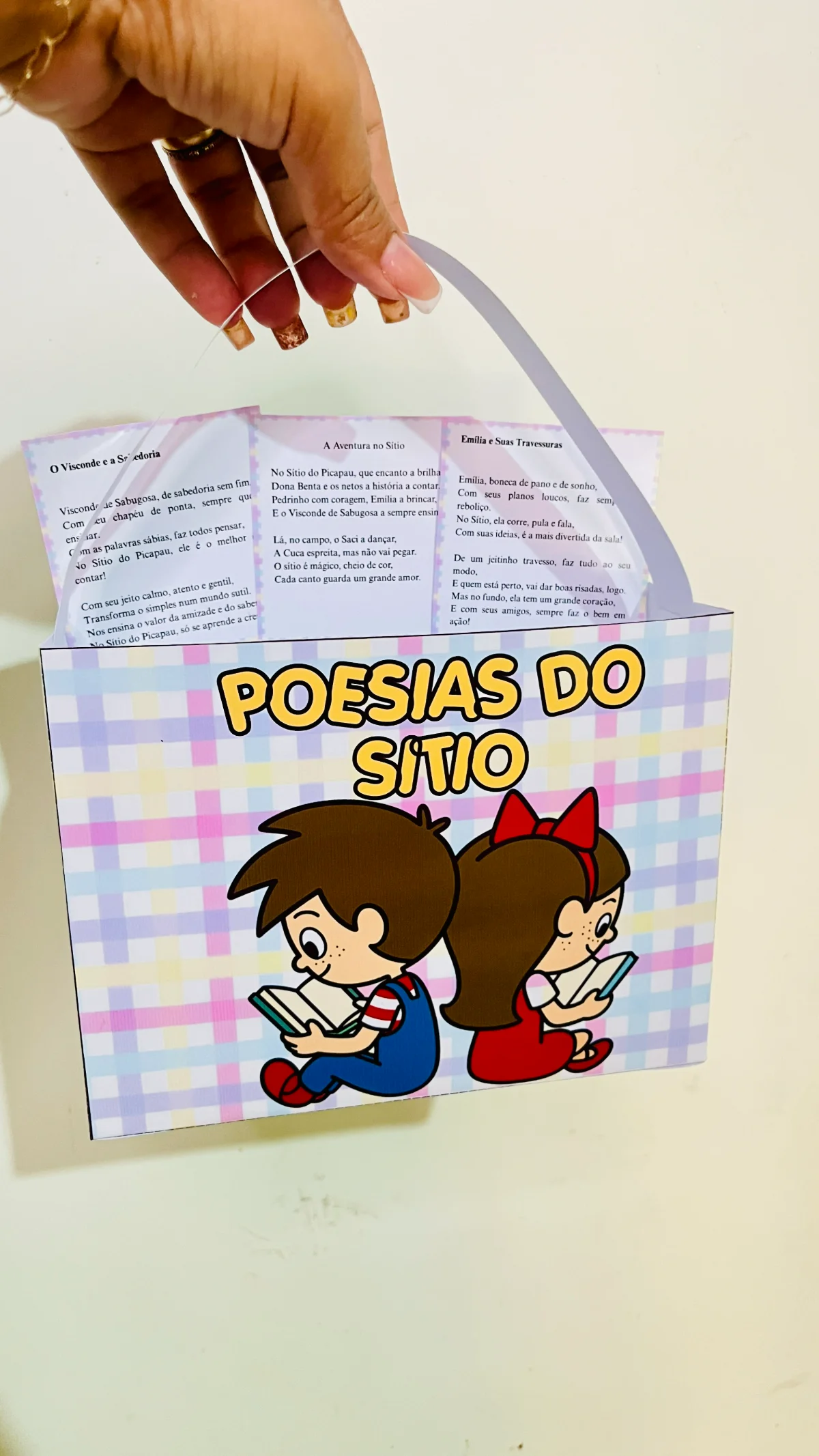 Poesias do Sítio – Atividades para Imprimir — amostra 2: Este material apresenta um conjunto de poesias inspiradas no…