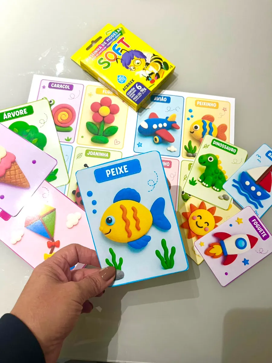Pranchas de Massinha de Modelar - Educação Infantil — amostra 3: Desenvolvido especialmente para a Educação Infantil, este…