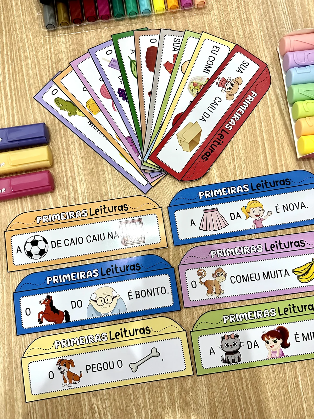 Primeiras Leituras — amostra 3: Material com 20 frases simples e ilustradas para estimular a leitura inicial de forma leve…