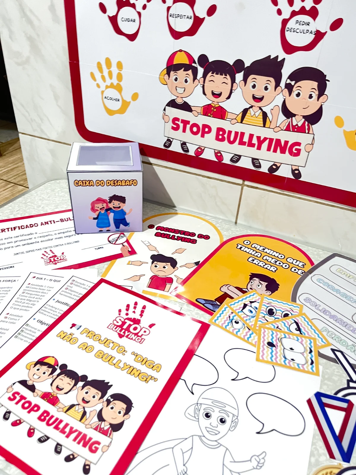 🚫🎭 PROJETO "DIGA NÃO AO BULLYING!" 🎭🚫 — amostra 2: Chegou o recurso ideal para ensinar sobre respeito, empatia e… 🚫🎭 PROJETO "DIGA NÃO AO BULLYING!" 🎭🚫 — amostra 2: Chegou o recurso ideal para ensinar sobre respeito, empatia e…