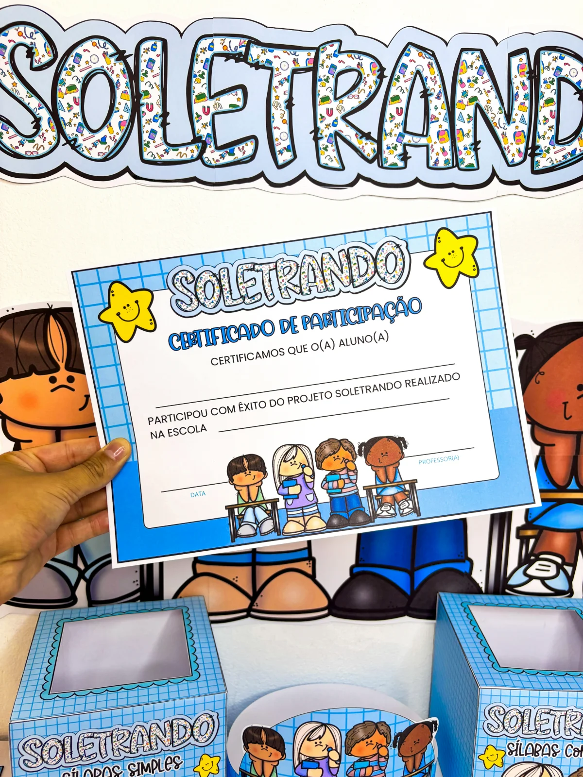 Projeto Soletrando – Aprender brincando nunca foi tão divertido! — amostra 1: Sobre o Projeto Soletrando – Aprender… Projeto Soletrando – Aprender brincando nunca foi tão divertido! — amostra 1: Sobre o Projeto Soletrando – Aprender…