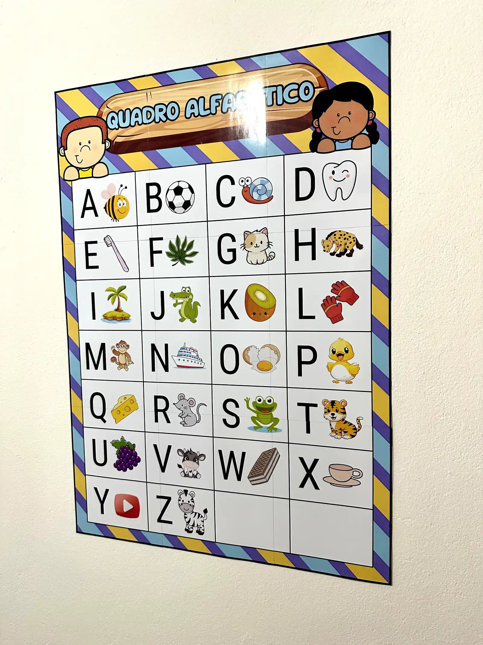 Quadro Alfabético | Educação Infantil e Anos Iniciais — amostra 6: Quadro Alfabético já ampliado e também na opção A4,… Quadro Alfabético | Educação Infantil e Anos Iniciais — amostra 6: Quadro Alfabético já ampliado e também na opção A4,…