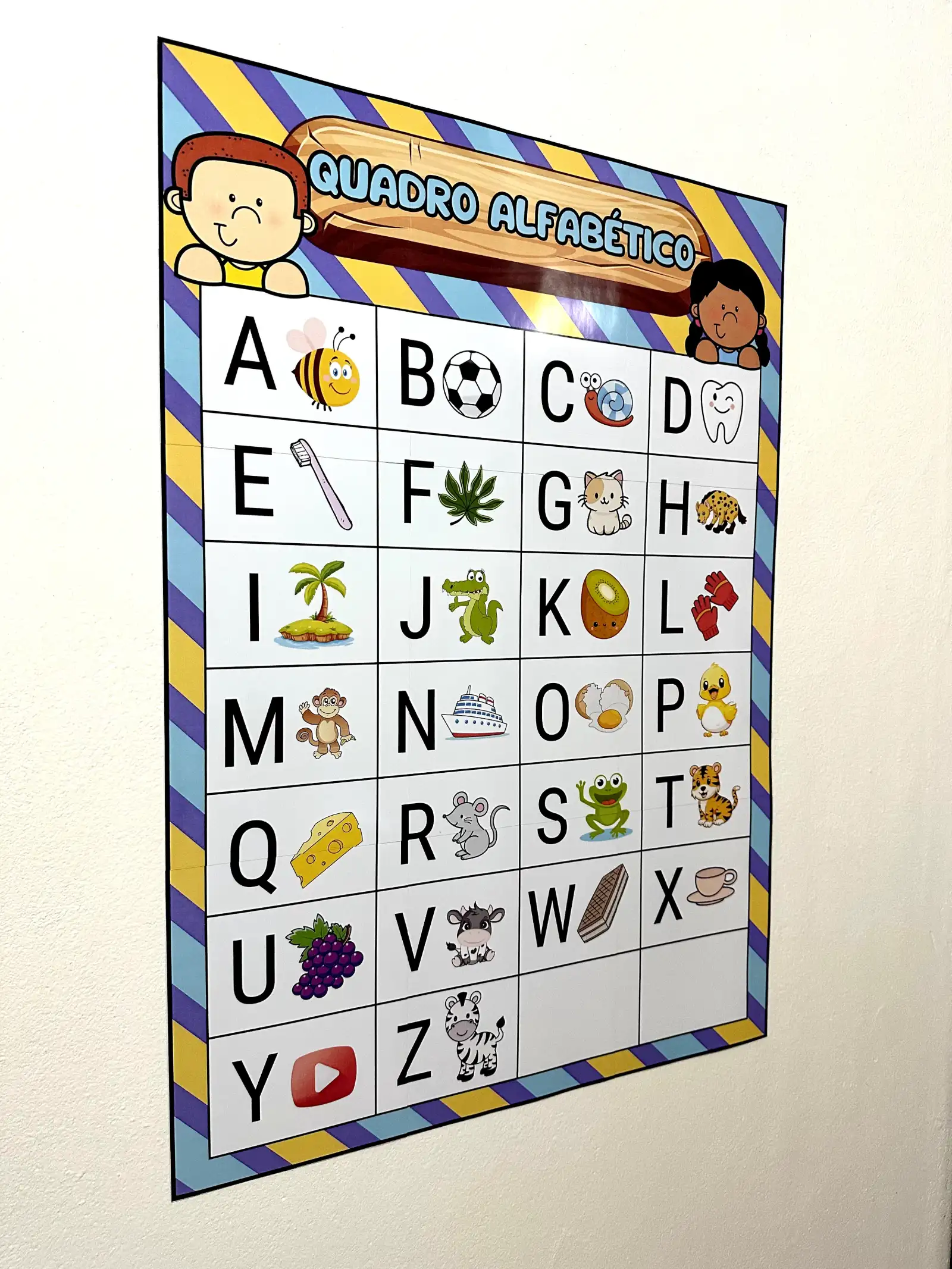 Quadro Alfabético | Educação Infantil e Anos Iniciais — amostra 7: Quadro Alfabético já ampliado e também na opção A4,… Quadro Alfabético | Educação Infantil e Anos Iniciais — amostra 7: Quadro Alfabético já ampliado e também na opção A4,…