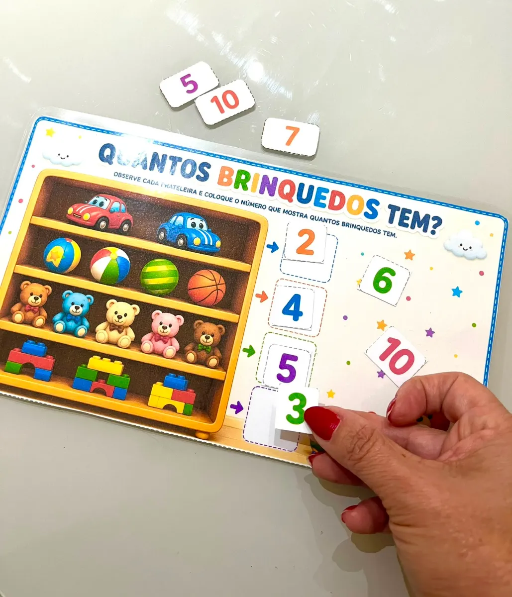 Quantos tem? Brinquedos - Matemática: Alfabetização — amostra 3: Com a atividade "Quantos Brinquedos Tem