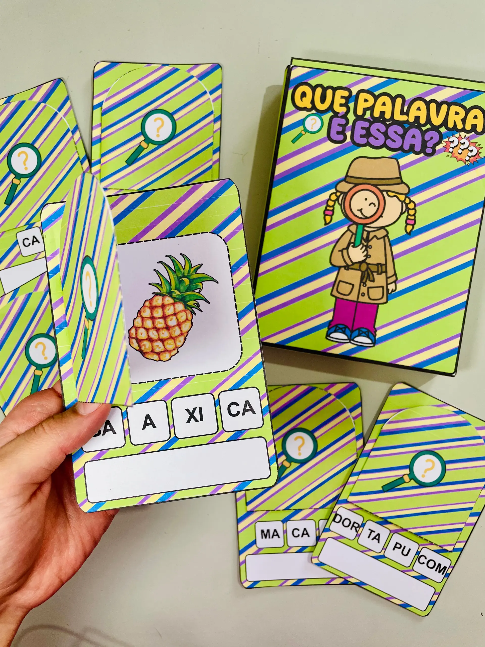 Que Palavra é Essa? – Jogo de Formação de Palavras — amostra 7: Jogo pedagógico ilustrado para formar palavras com sílabas… Que Palavra é Essa? – Jogo de Formação de Palavras — amostra 7: Jogo pedagógico ilustrado para formar palavras com sílabas…