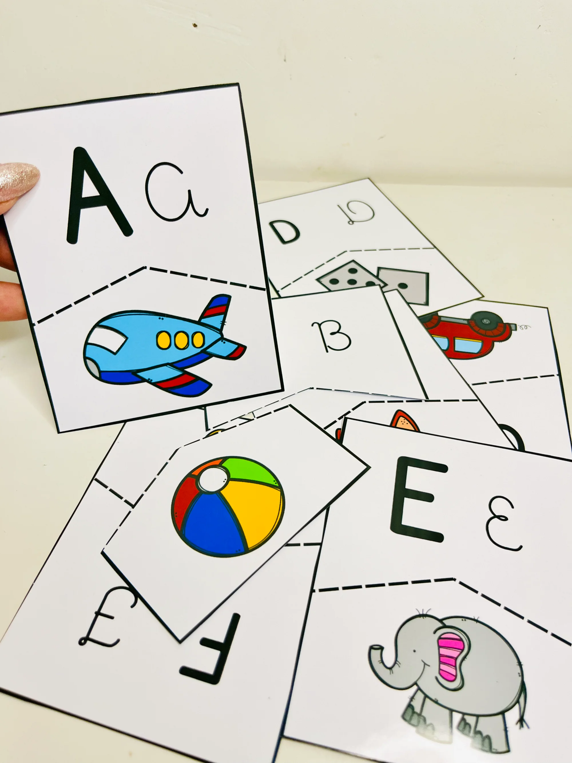 QUEBRA-CABEÇA ALFABÉTICO - ANOS INICIAIS E INFANTIL — amostra 2: Com o Quebra-Cabeça Alfabético , a criança observa a…