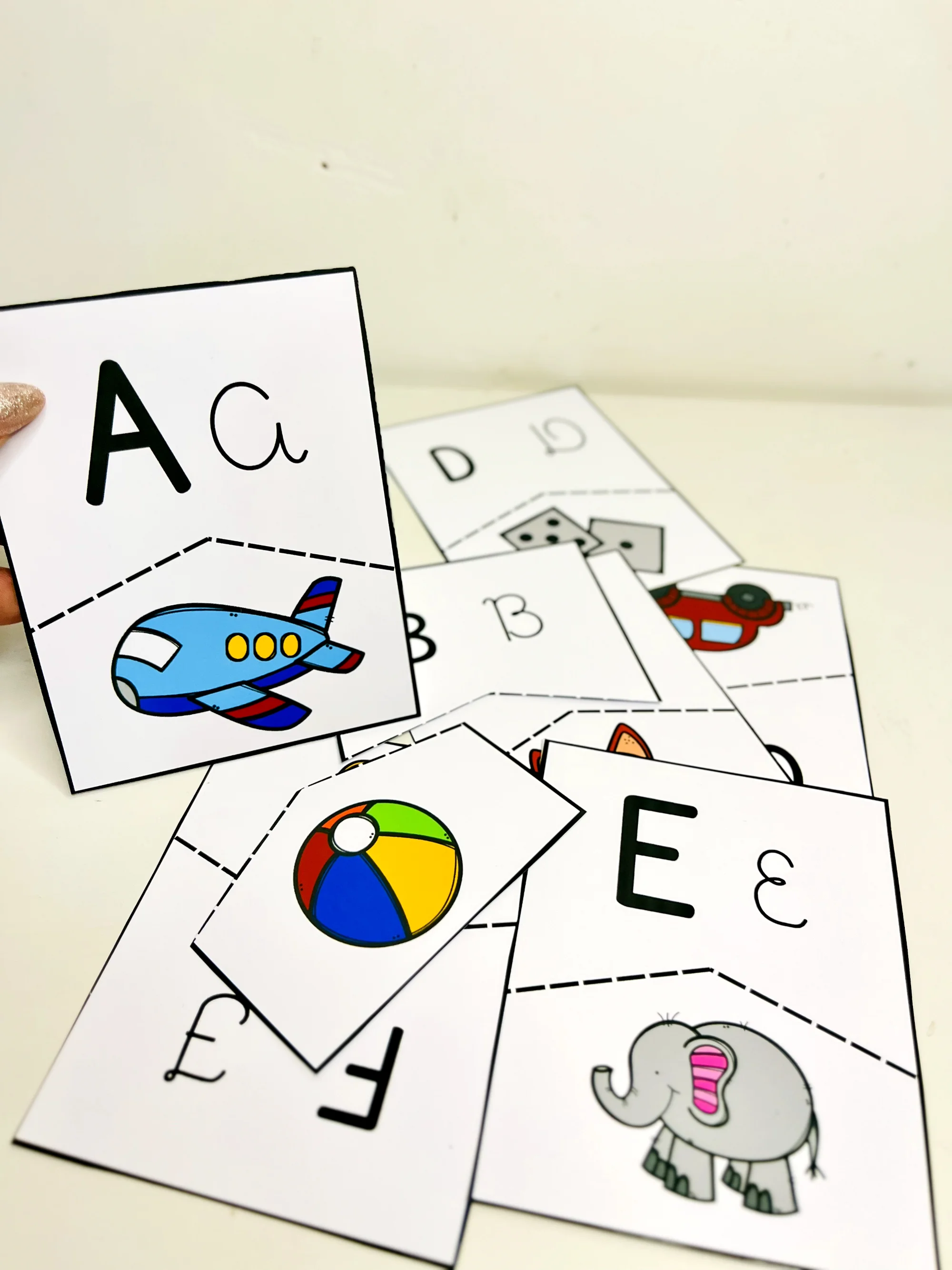 QUEBRA-CABEÇA ALFABÉTICO - ANOS INICIAIS E INFANTIL — amostra 5: Com o Quebra-Cabeça Alfabético , a criança observa a…