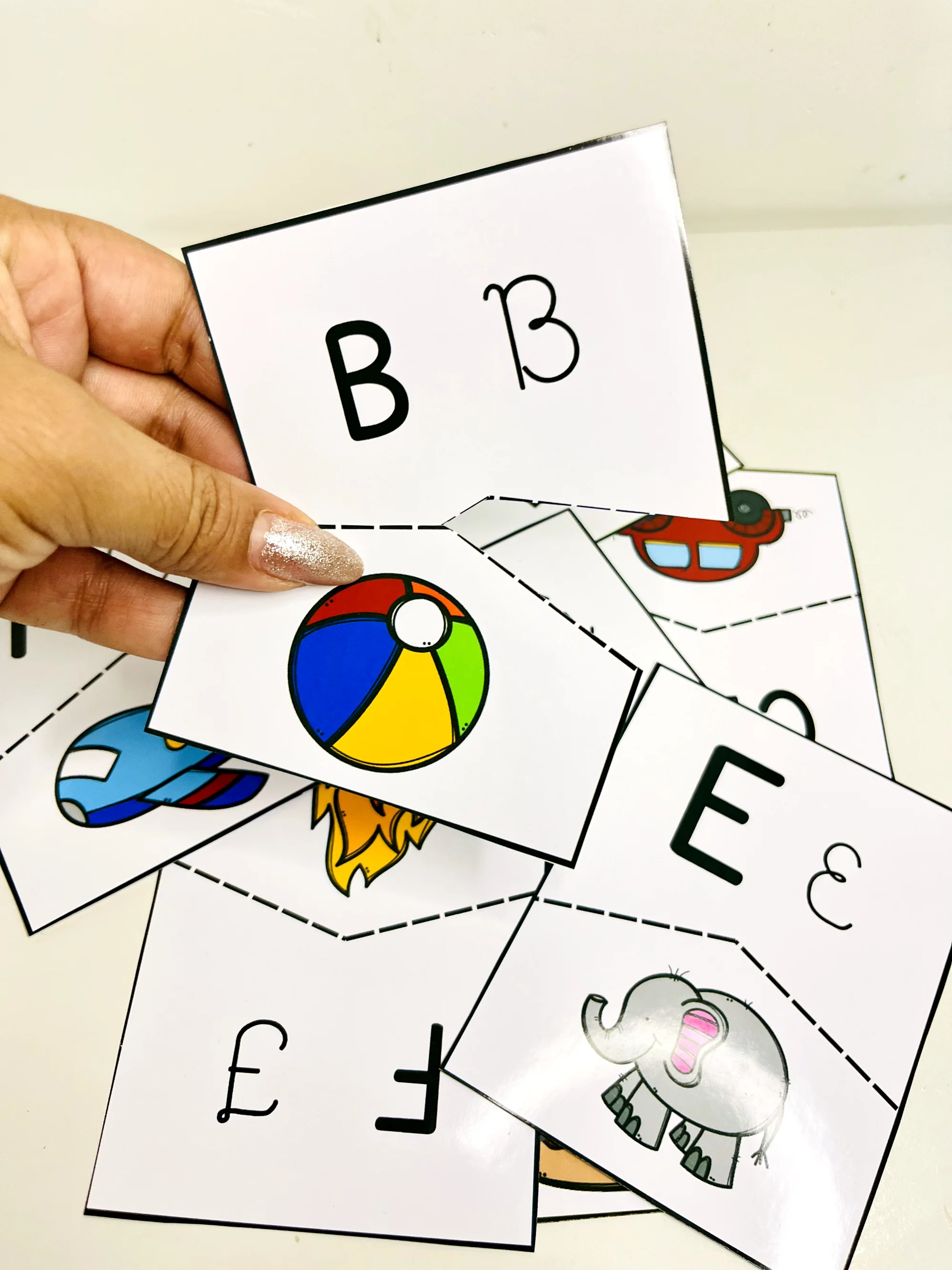 Quebra-Cabeça Alfabeto: Correspondência de Letras (PDF) — amostra 3: Quebra-cabeças de correspondência do alfabeto de A a…