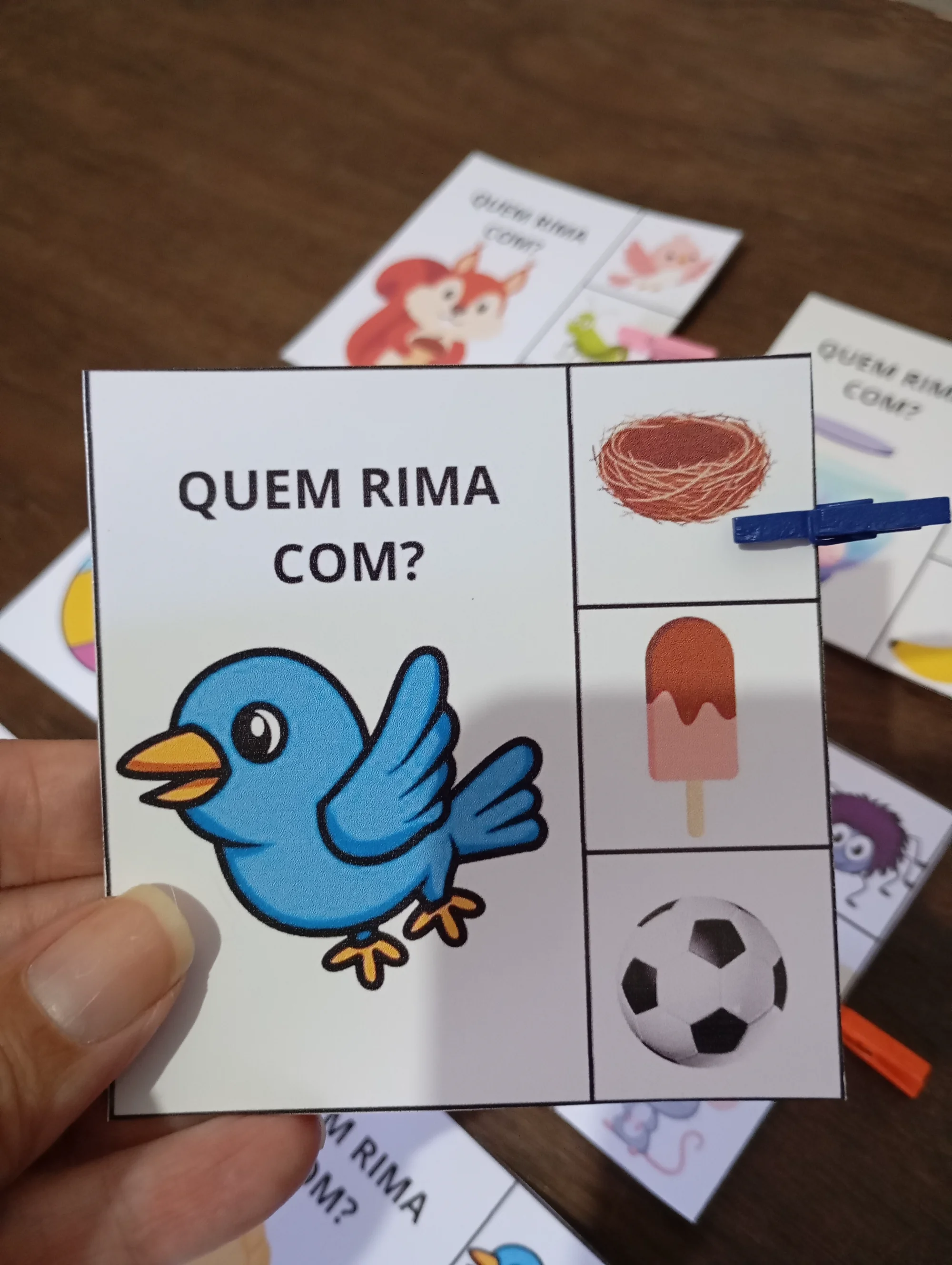 Quem Rima Com? Jogo de Rimas e Atividade Lúdica de Alfabetização — amostra 2: Como usar em sala de aula