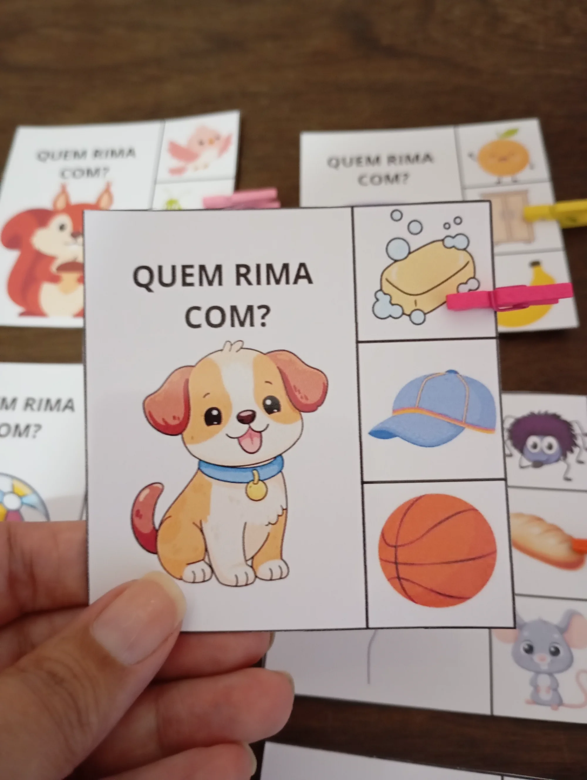 Quem Rima Com? Jogo de Rimas e Atividade Lúdica de Alfabetização — amostra 4: Formato e impressão