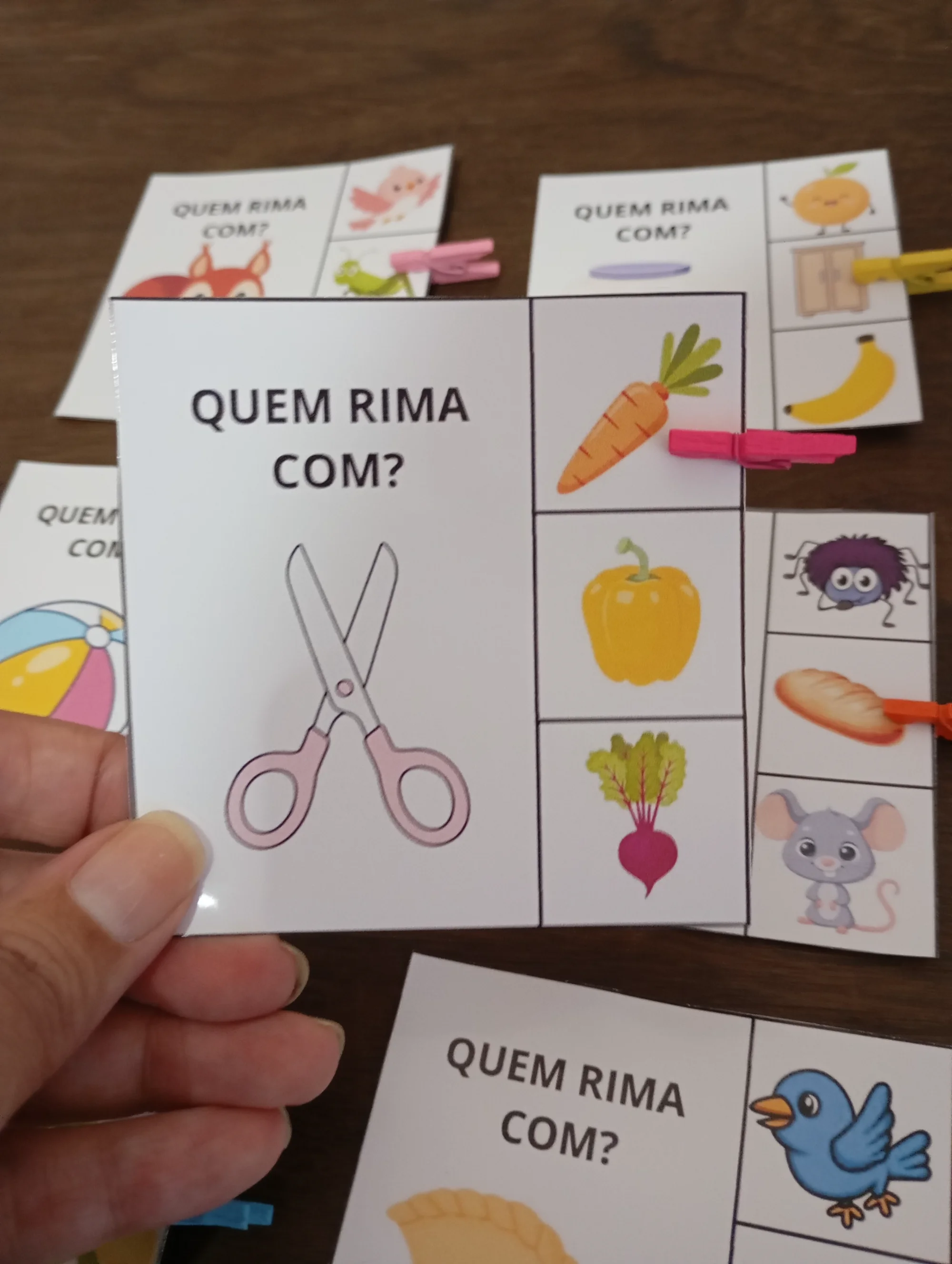 Quem Rima Com? Jogo de Rimas e Atividade Lúdica de Alfabetização — capa do material