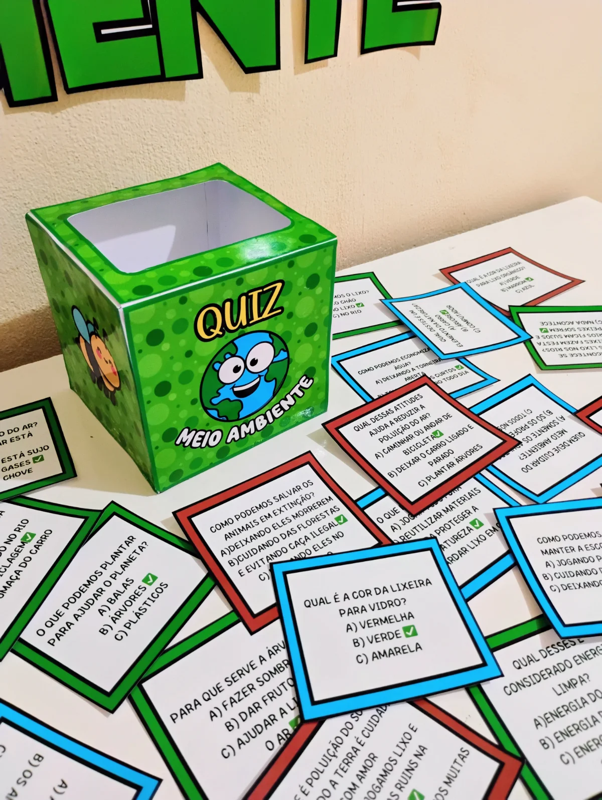 Quiz do Meio Ambiente - Perguntas e Respostas — amostra 1: 🌱 Transforme sua aula sobre o Meio Ambiente em um momento…