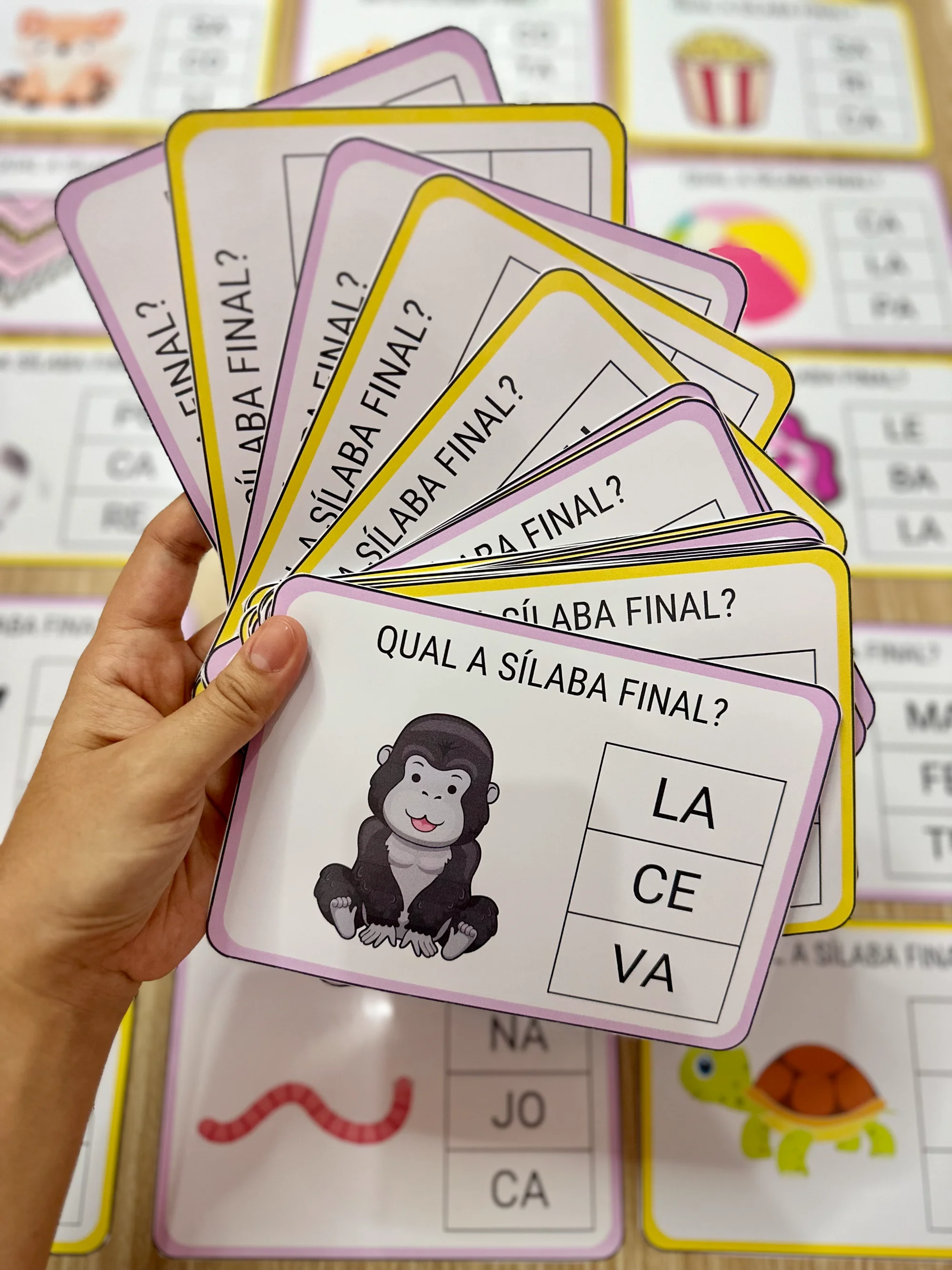Recurso "Qual é a Sílaba final" - Consciência silábica — capa do material