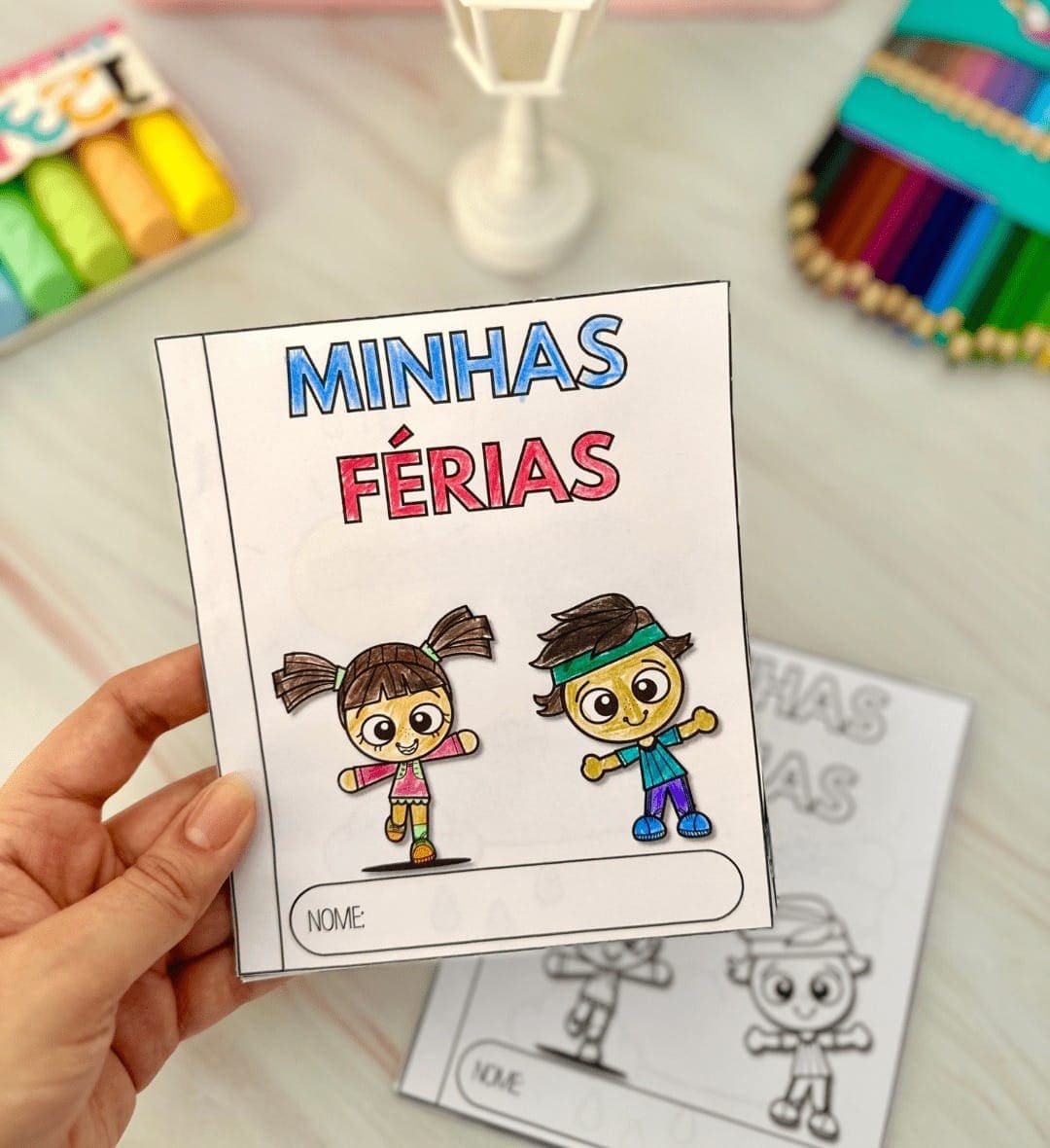 Revistinha Minhas Férias: Registros e Desenhos para Colorir — amostra 2: O que vem no material
