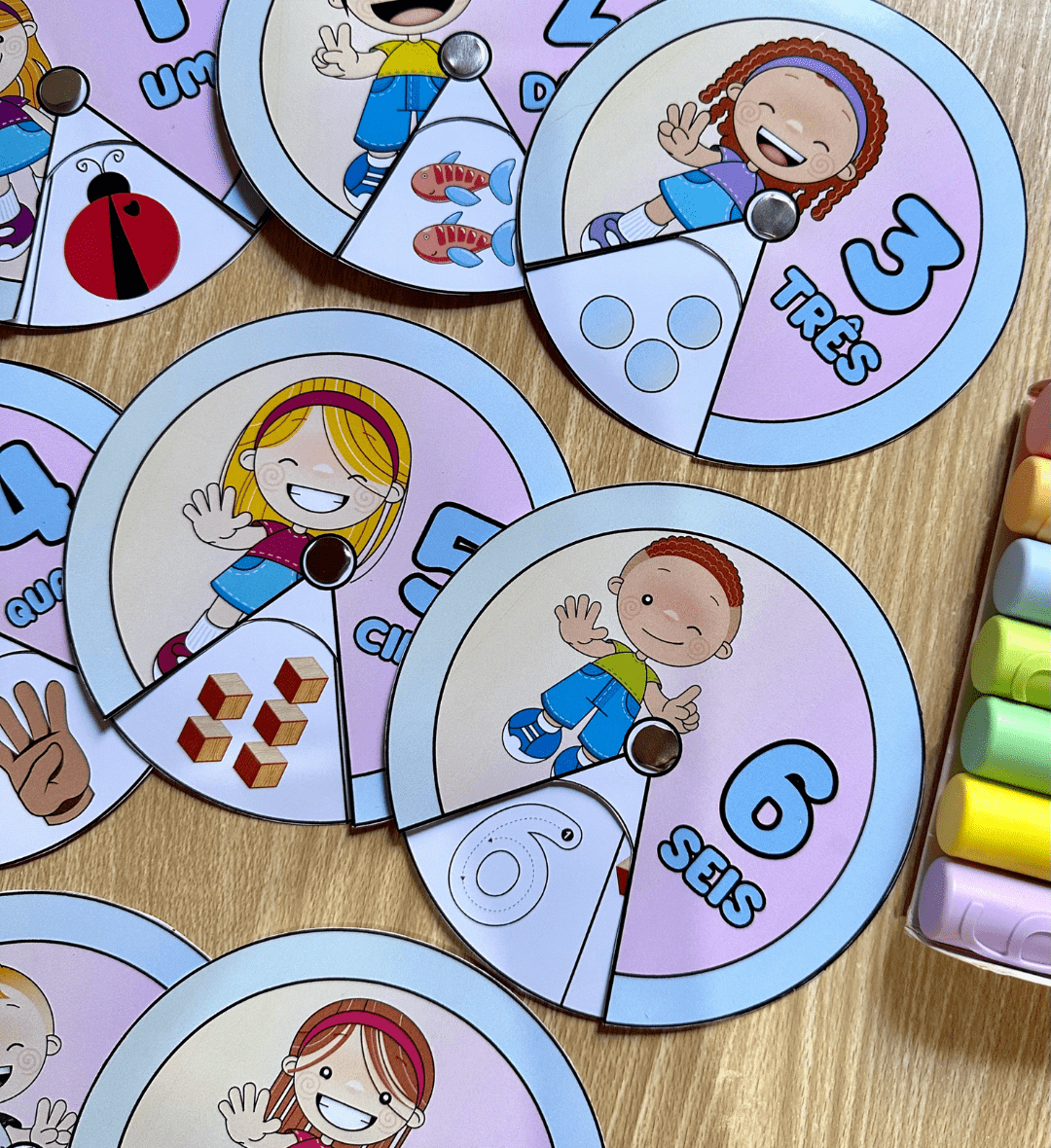 Roleta dos Números de 1 a 10 para Educação Infantil — amostra 2: O que vem no material