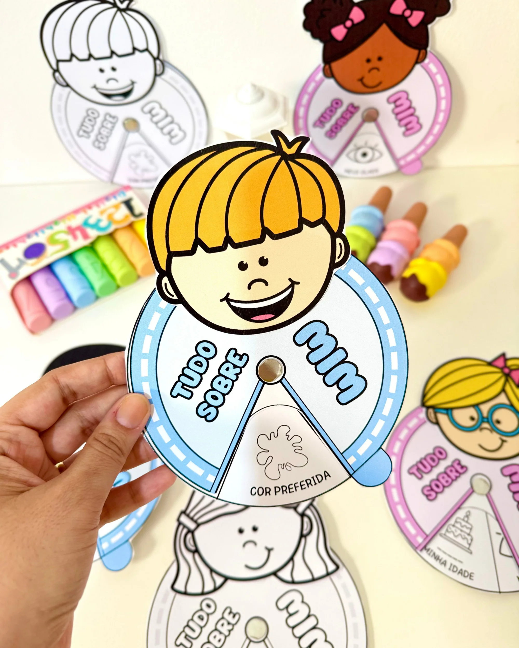 Roleta Tudo Sobre Mim para Educação Infantil e Anos Iniciais — amostra 3: Recurso interativo Roleta Tudo Sobre Mim para…