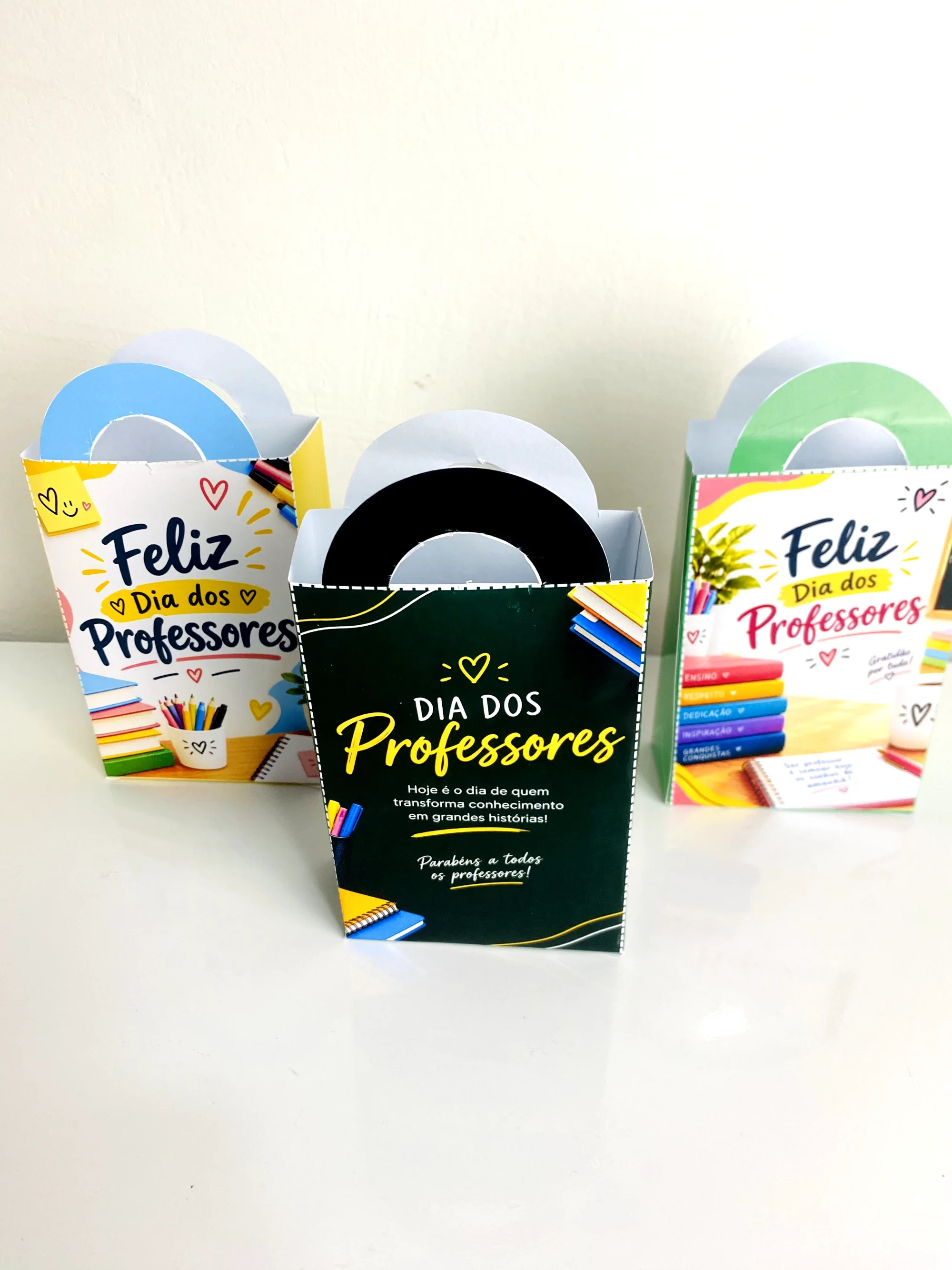 Sacola Dia dos Professores – Recurso Pedagógico para Presentear — amostra 4: Surpreenda com a Sacola Dia dos Professores Sacola Dia dos Professores – Recurso Pedagógico para Presentear — amostra 4: Surpreenda com a Sacola Dia dos Professores