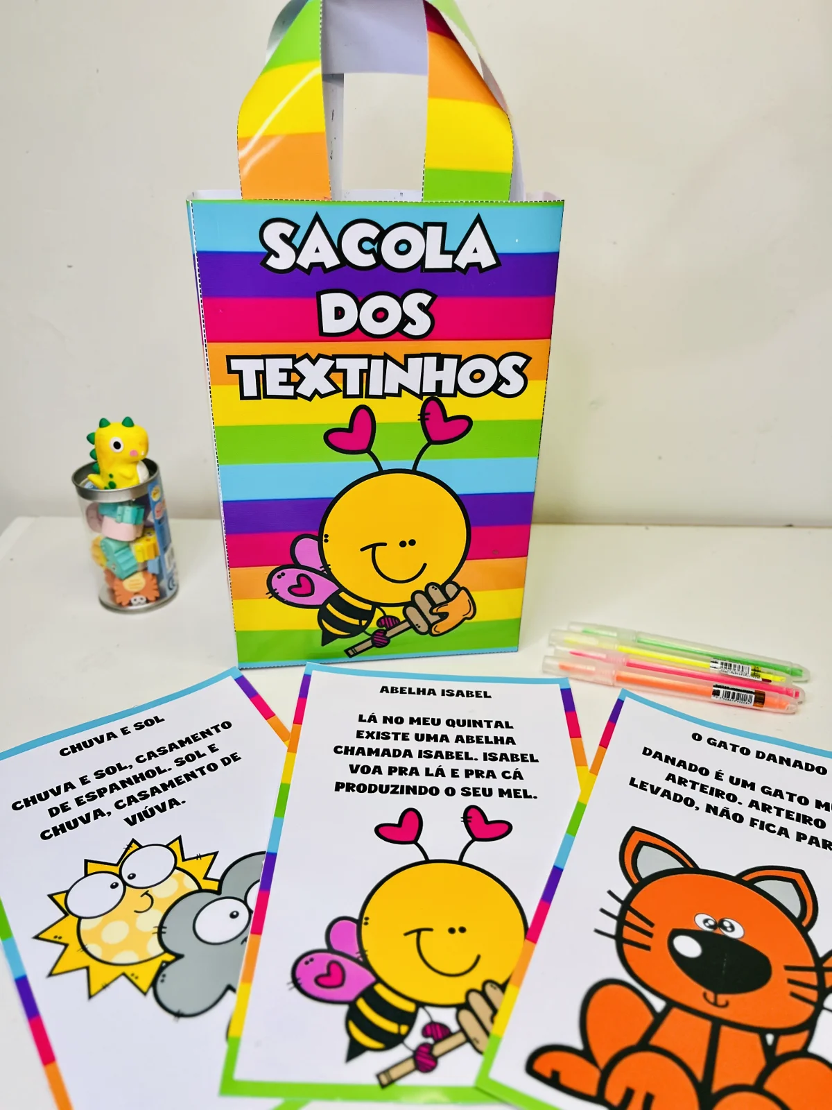 Sacola dos Textos ilustrados. Educação Infantil e fundamental — amostra 5: Sacola dos Textinhos é um recurso pedagógico…
