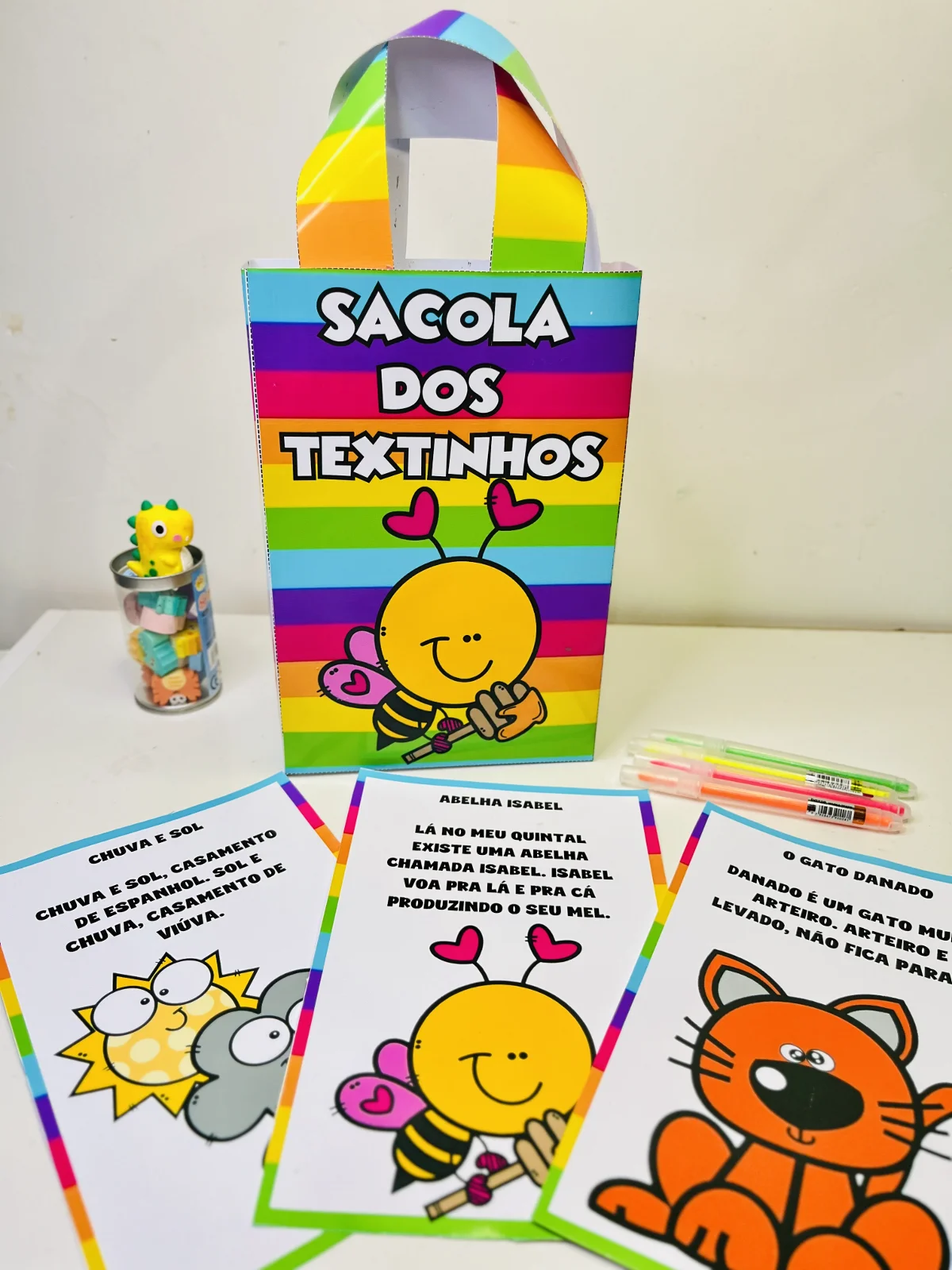 Sacola dos Textos ilustrados. Educação Infantil e fundamental — amostra 6: Sacola dos Textinhos é um recurso pedagógico…