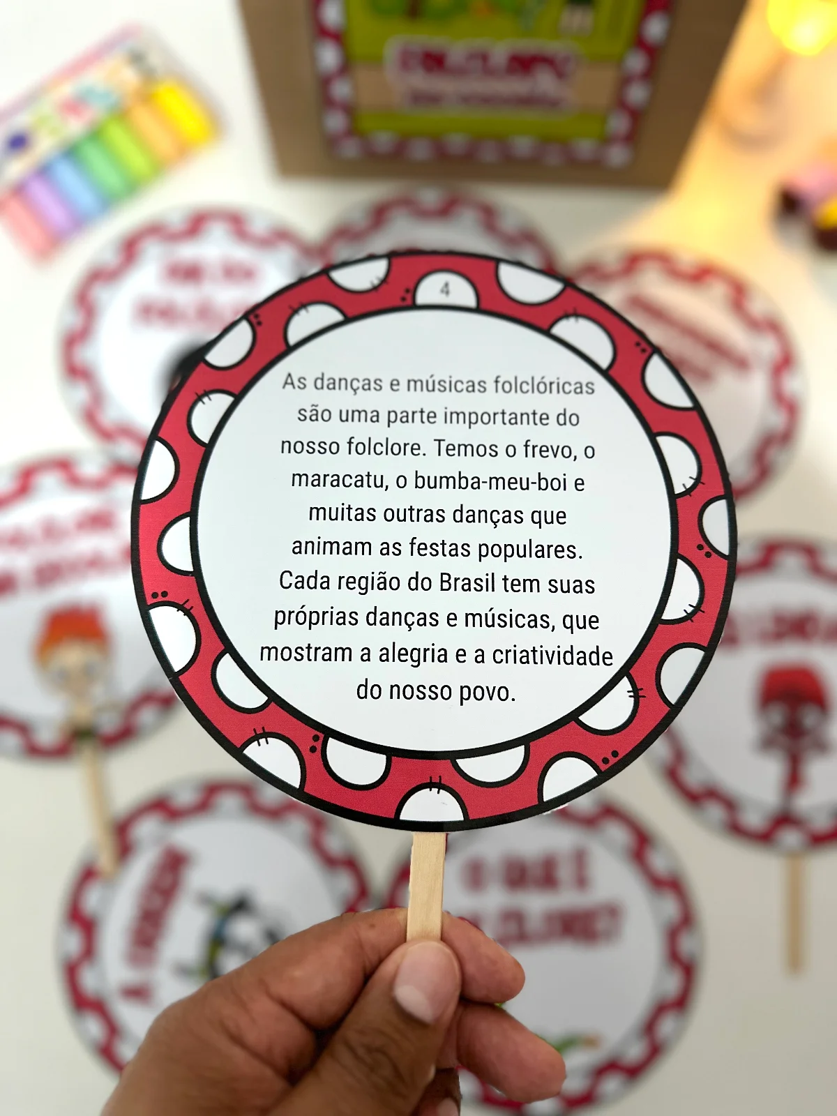 Sacola Folclore Brasileiro – PDF para Imprimir — amostra 5: Sacola tema Folclore Brasileiro para trabalhar o conteúdo com…