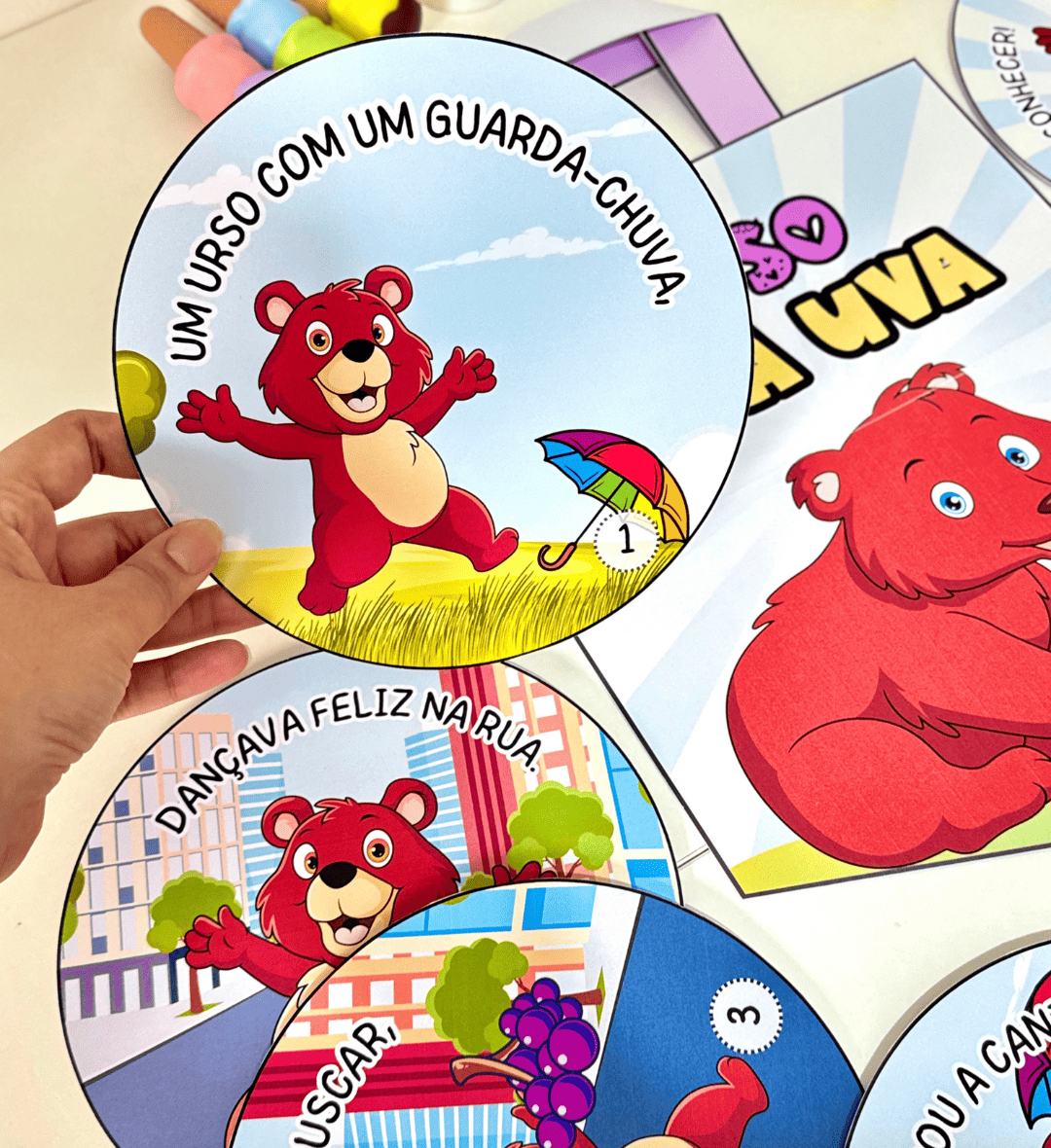 Sacola Poema Vogal U: História Rimada para Educação Infantil — amostra 1: Sacola Poema Vogal U para contar e interagir