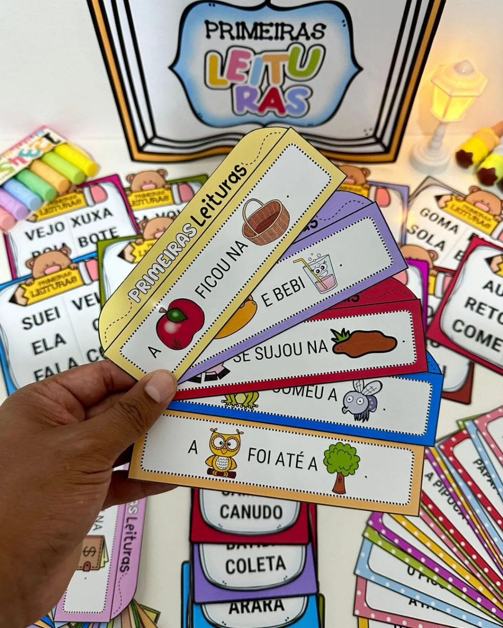 Sacola Primeiras Leituras para Imprimir — amostra 1: A Sacola Primeiras Leituras para Imprimir é um recurso pedagógico…
