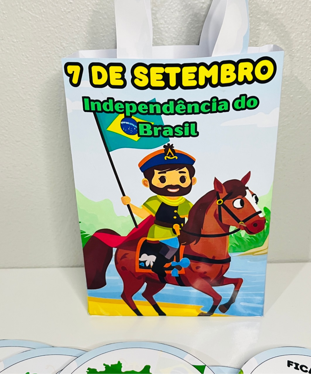 Sacolinha de 7 de Setembro para imprimir — Infantil e Anos Iniciais — amostra 6: Leve o 7 de Setembro para a sala com uma…