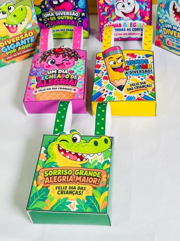 Sacolinha de Brindes e Doces - Dia da Criança — amostra 3: 🤩Que tal transformar a lembrancinha do Dia das Crianças em algo…