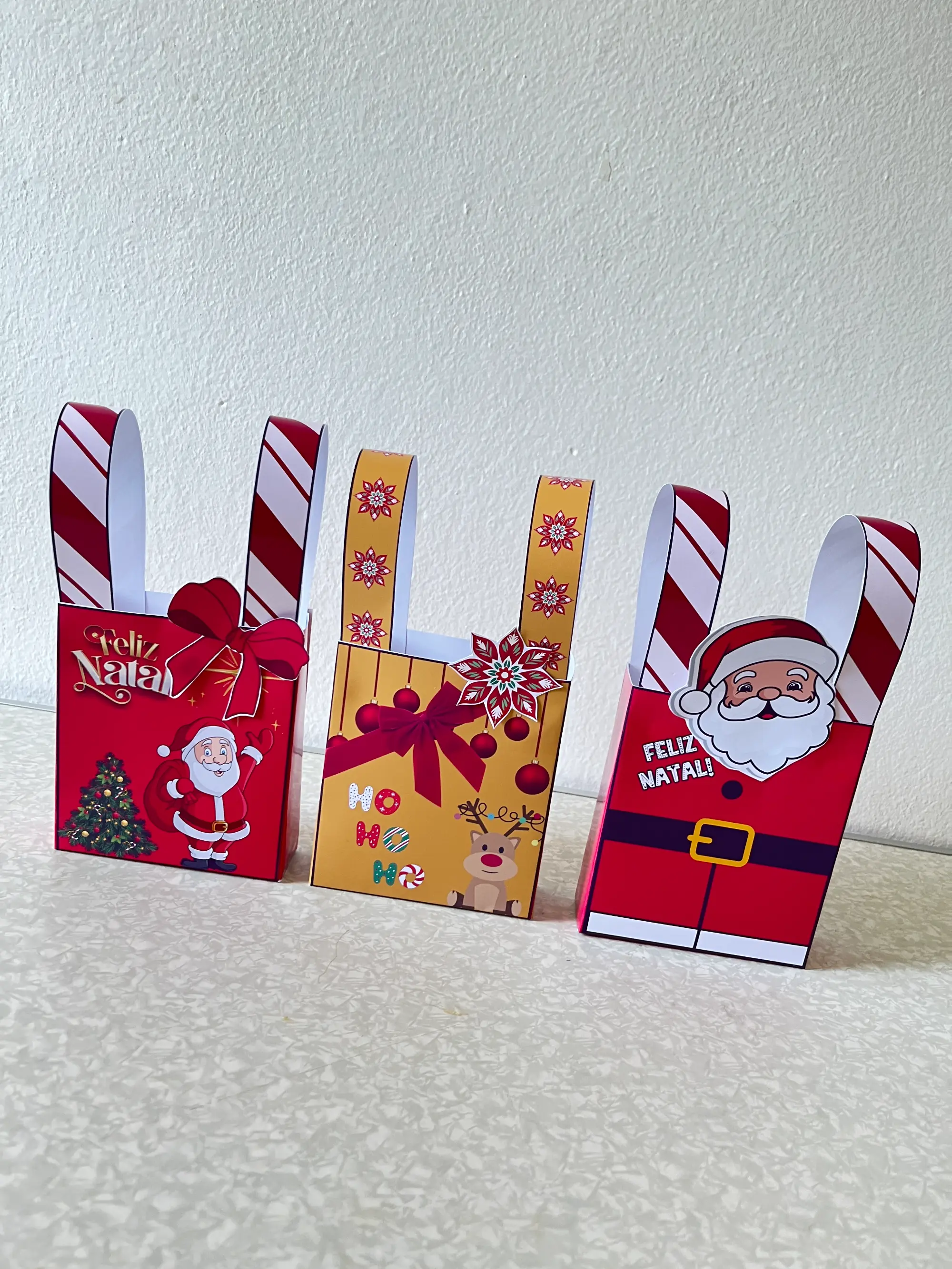 SACOLINHA DE NATAL – 3 MODELOS CRIATIVOS PARA LEMBRANCINHAS — amostra 3: Sacolinhas natalinas em 3 modelos encantadores,…