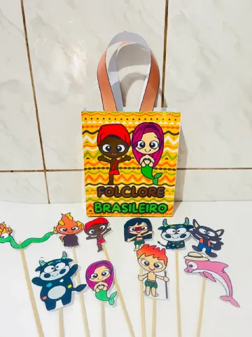 Sacolinha do folclore | Educação Infantil — amostra 2: A Sacolinha Folclore foi criada para proporcionar uma experiência…
