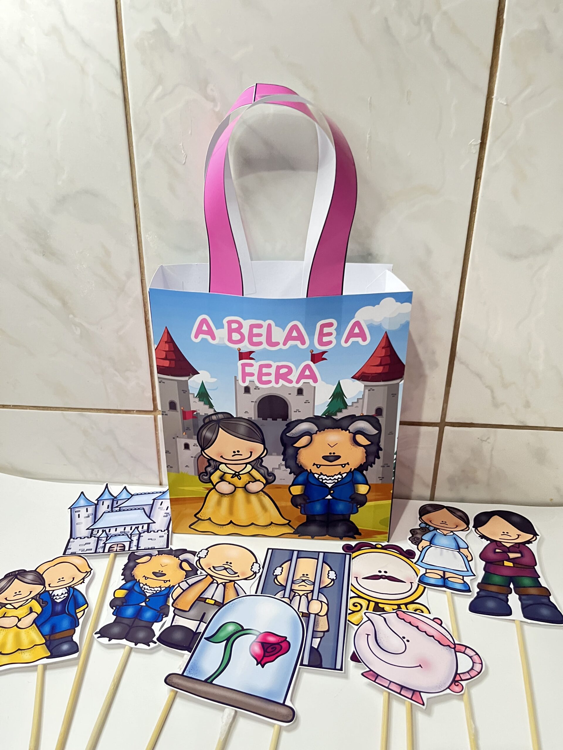 Sacolinha teatral a bela e a fera – PDF para Imprimir — História para Educação Infantil: Sacolinha Teatral A BELA E A FERA