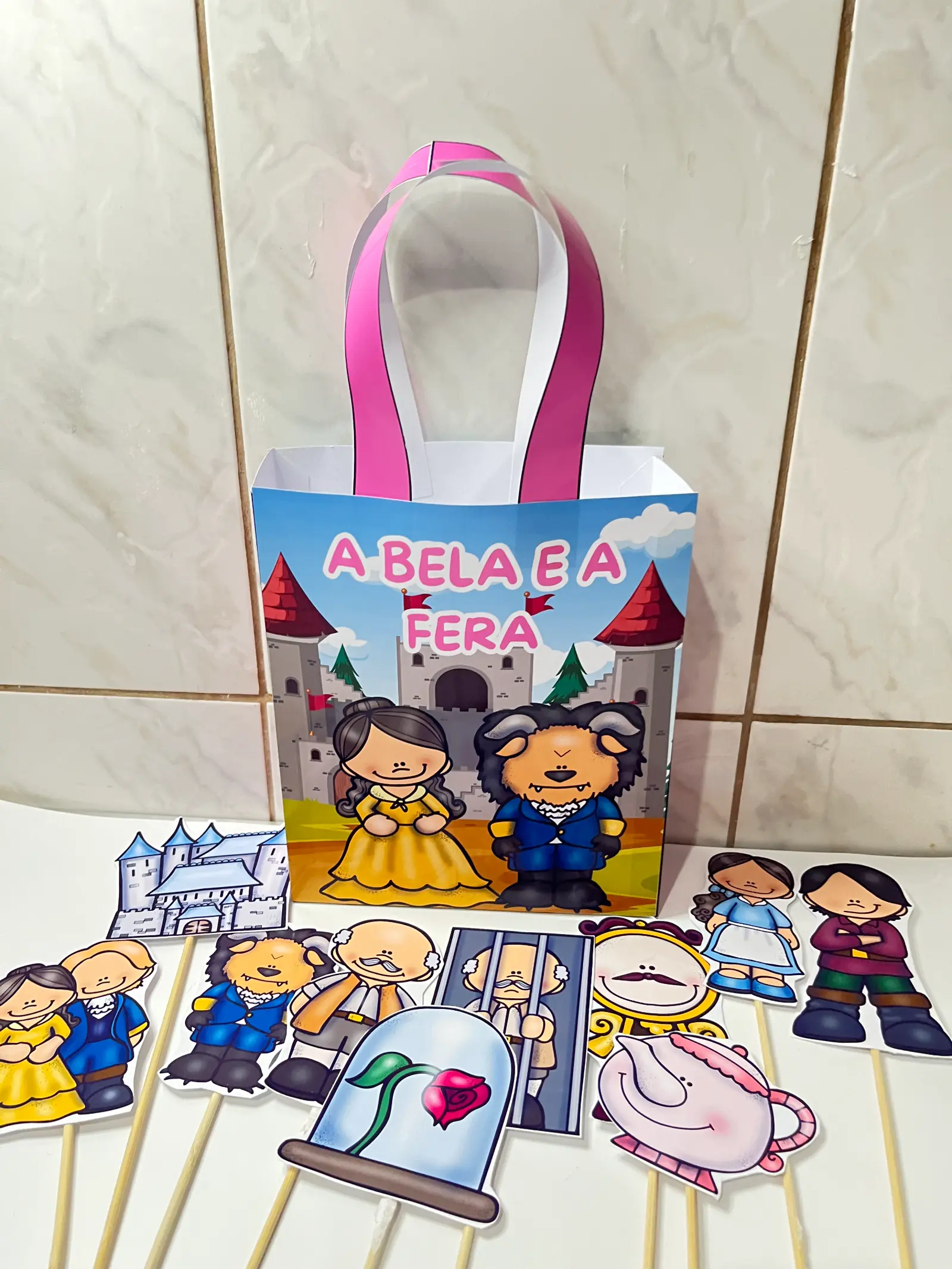 🎭✨ SACOLINHA TEATRAL A BELA E A FERA – UM CONTO QUE GANHA VIDA! ✨🏰 — amostra 4: 🌟 Com este recurso, você poderá trabalhar: