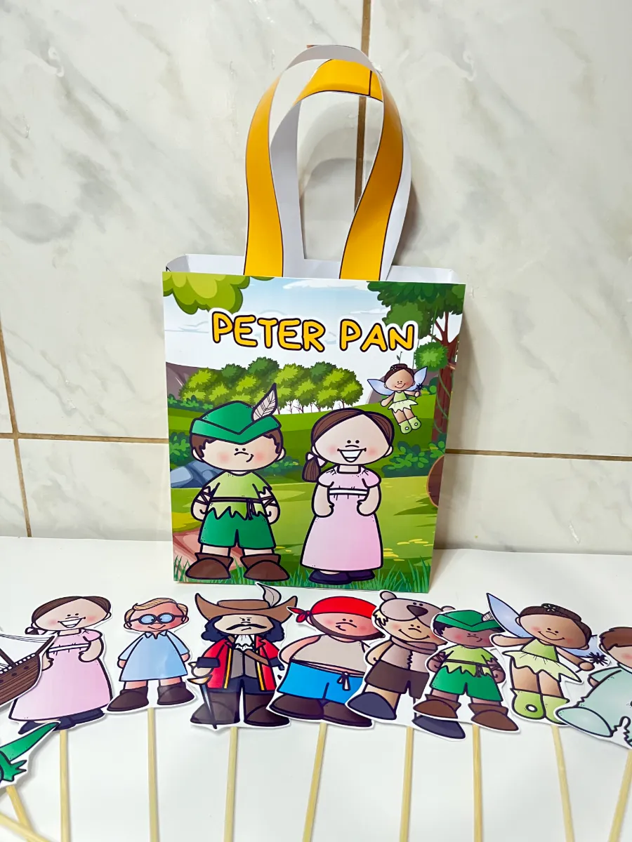 Sacolinha Teatral – Peter Pan Para Anos Iniciais Em PDF! — amostra 2: 🎭 O material é ideal para