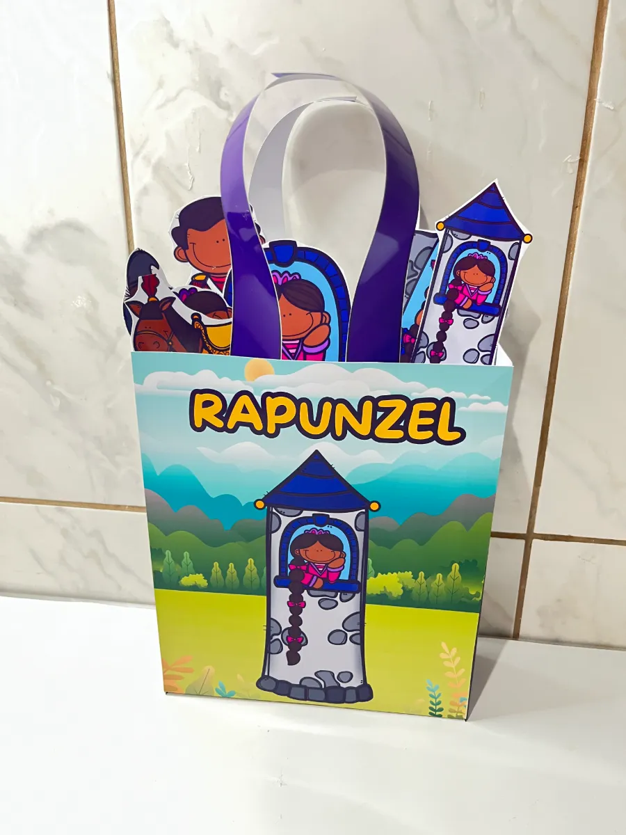 Sacolinha Teatral Rapunzel – Uma História Para Encantar! — amostra 1: Sacolinha Teatral Rapunzel – Uma História Para…