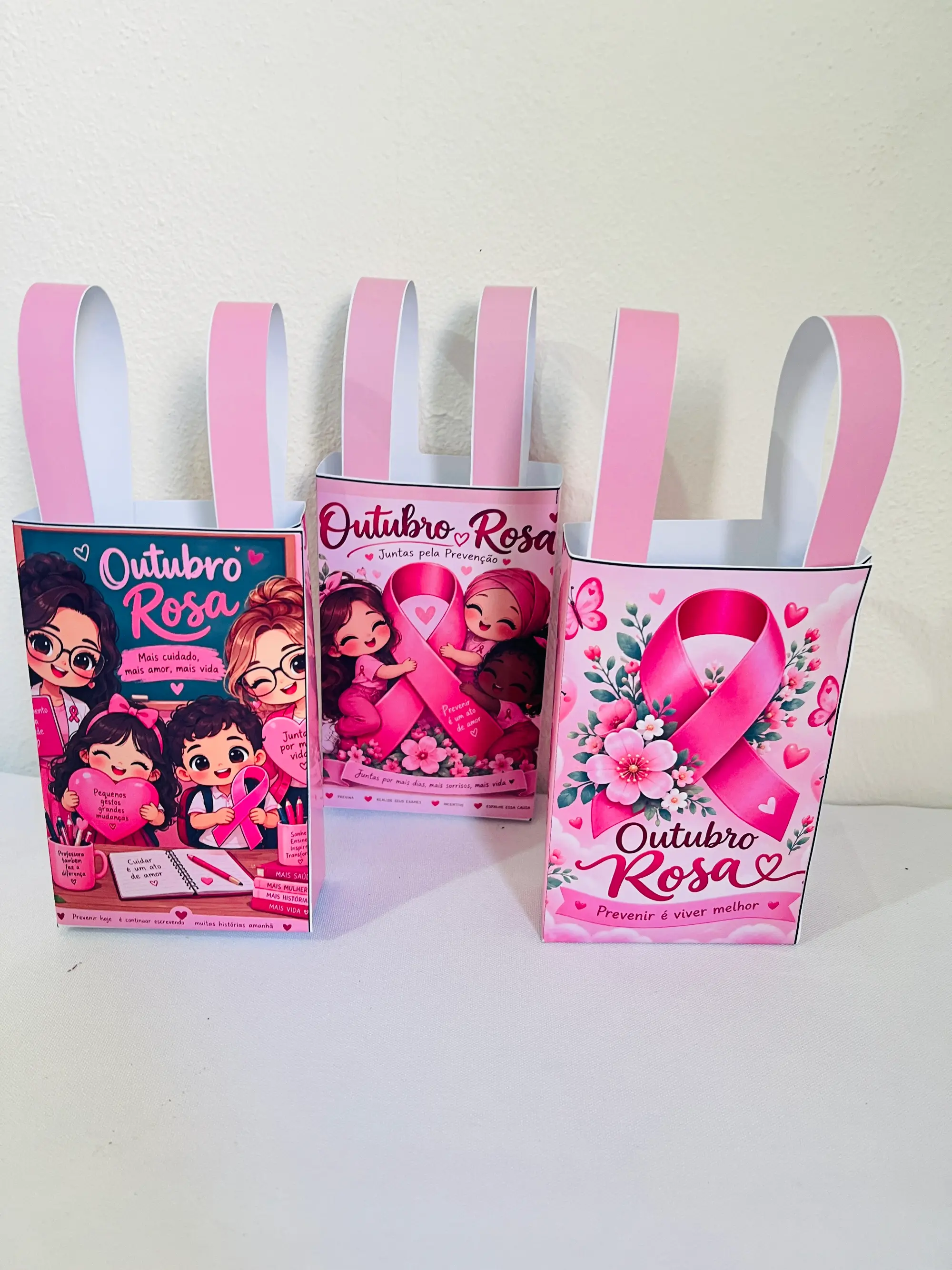 Sacolinhas Outubro Rosa - 3 Modelos de Lembrancinha — amostra 2: Sacolinhas temáticas de Outubro Rosa para montar…