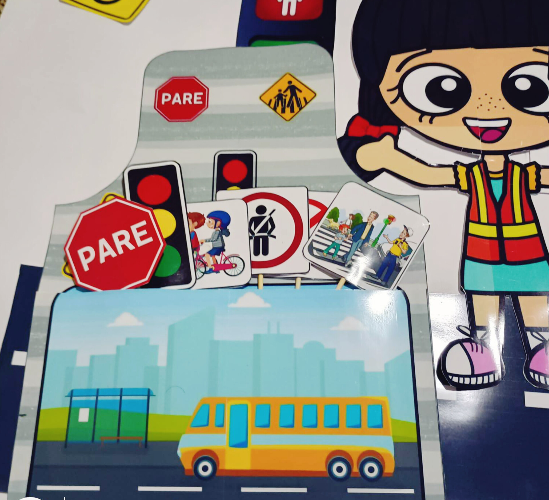 Semana do trânsito: painel interativo | Educação Infantil e Anos Iniciais — amostra 2: Sobre o SEMANA DO TRÂNSITO: PAINEL…