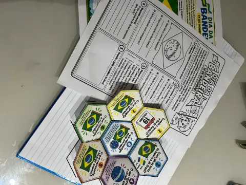 Sequência de Atividades Dia da Bandeira Nacional — amostra 4: O Dia da Bandeira, celebrado em 19 de novembro, é uma…