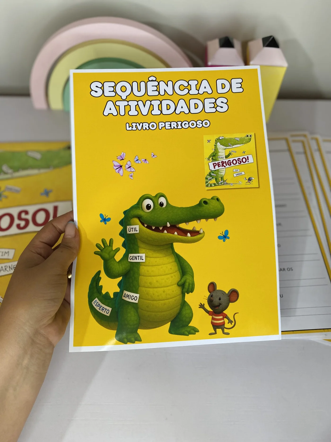 Sequência de atividades Livro perigoso — amostra 2: Professora, você conhece o livro Perigoso