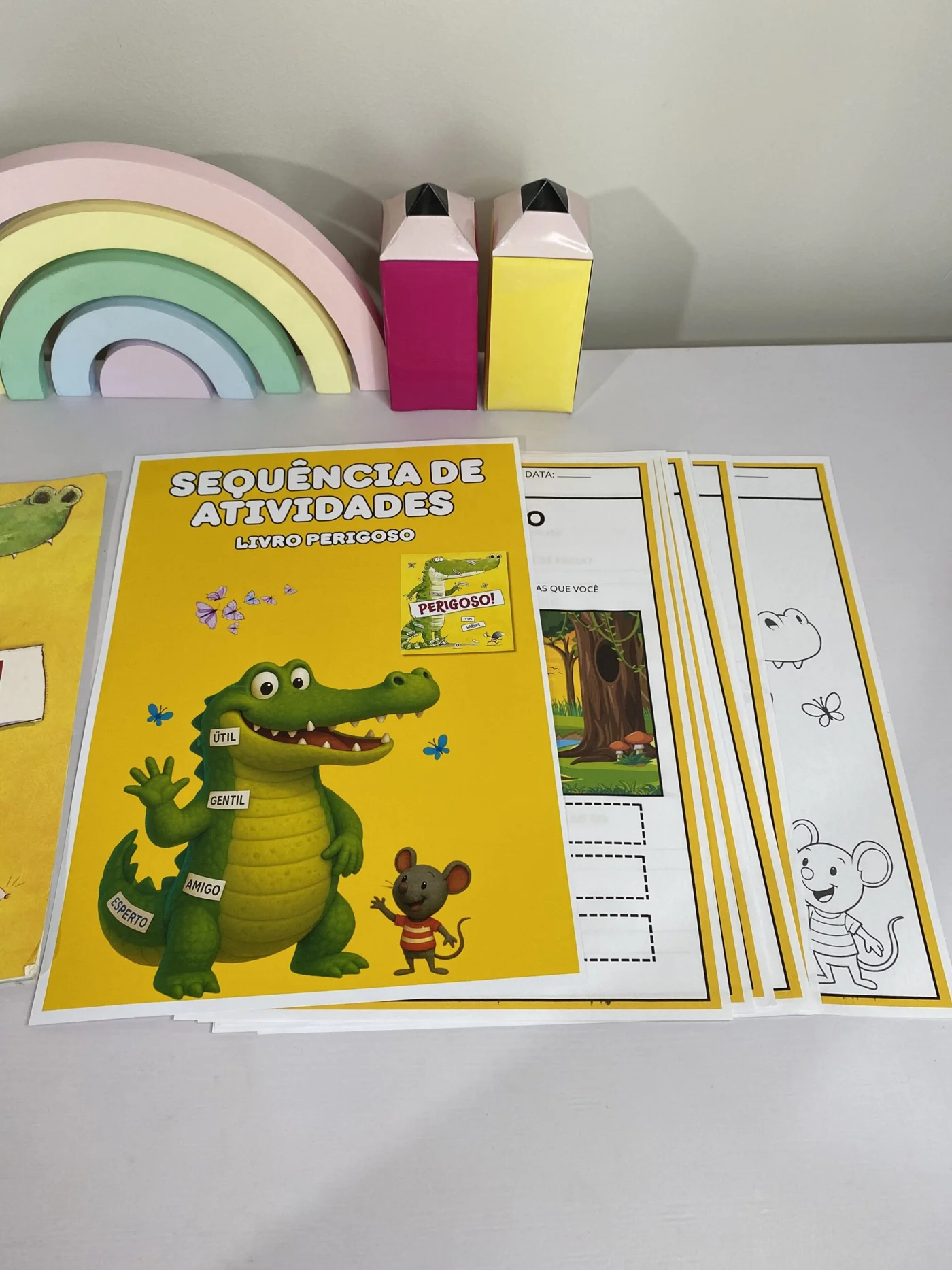 Sequência de atividades Livro perigoso — amostra 3: Professora, você conhece o livro Perigoso